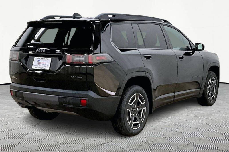 2026 Jeep Cherokee Laredo