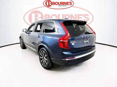 2025 Volvo XC90 B5 Core Bright Theme