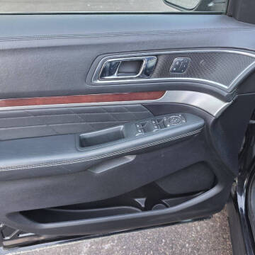 2018 Ford Explorer Platinum