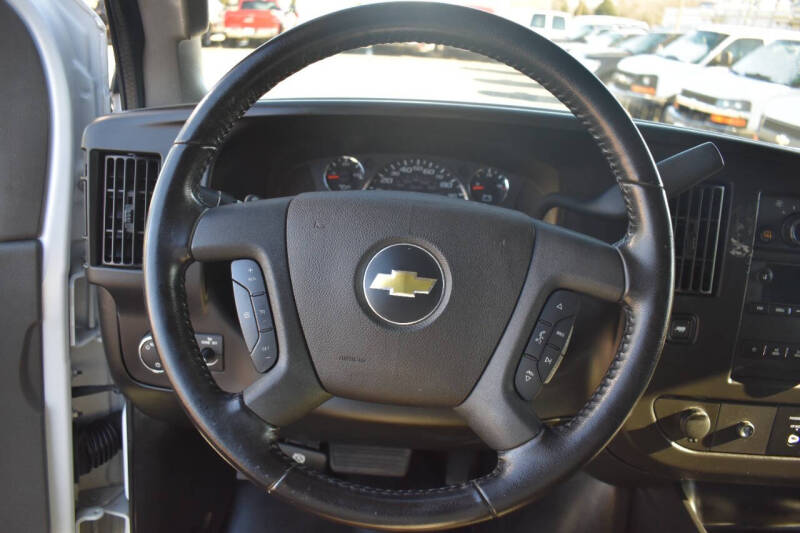 2021 Chevrolet Express 2500