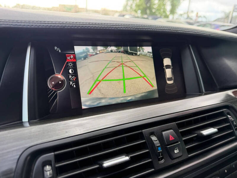 2016 BMW 5 Series 550i