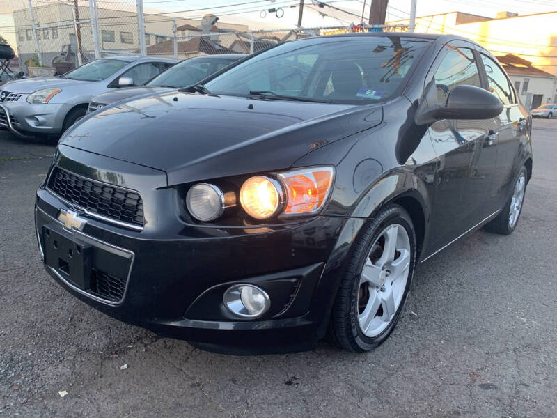 2013 Chevrolet Sonic LTZ Auto