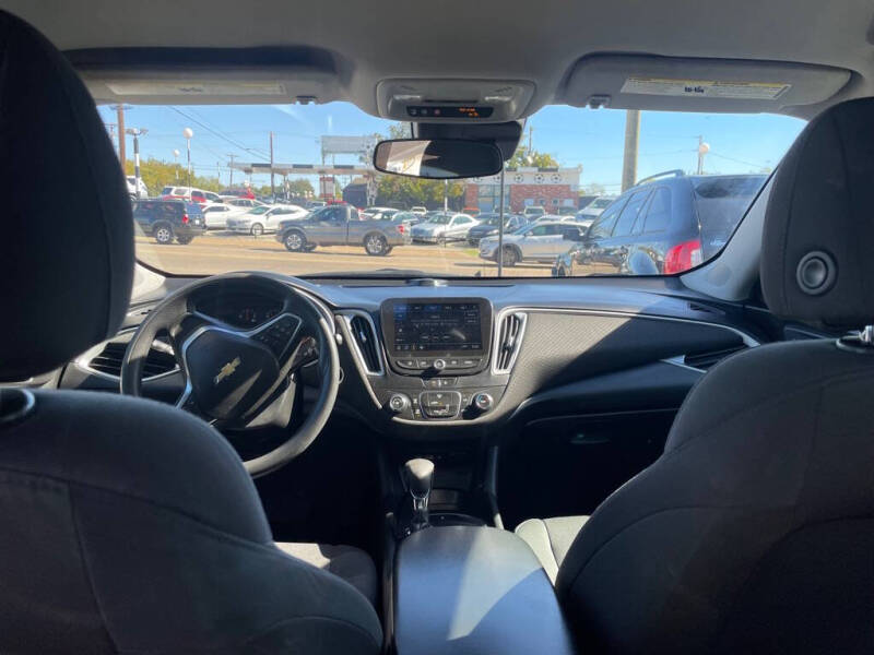 2023 Chevrolet Malibu LS