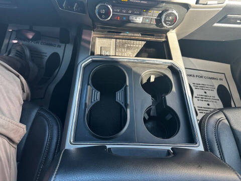 2022 Ford F-450 Super Duty Lariat