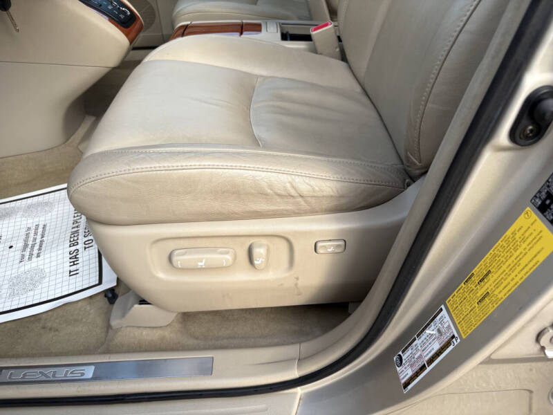 2004 Lexus RX 330