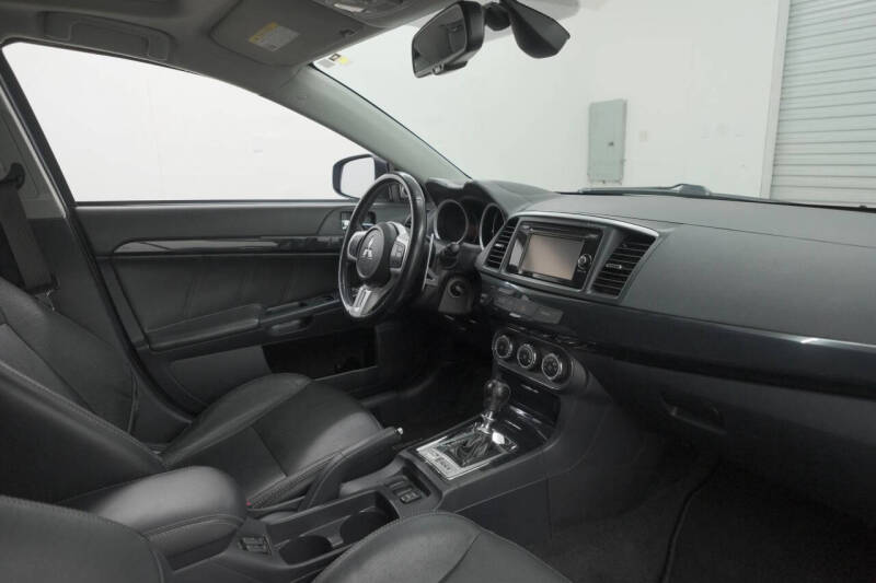 2015 Mitsubishi Lancer Evolution MR