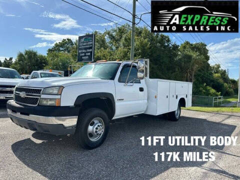 2005 Chevrolet Silverado 3500 for sale at A EXPRESS AUTO SALES INC in Tarpon Springs FL