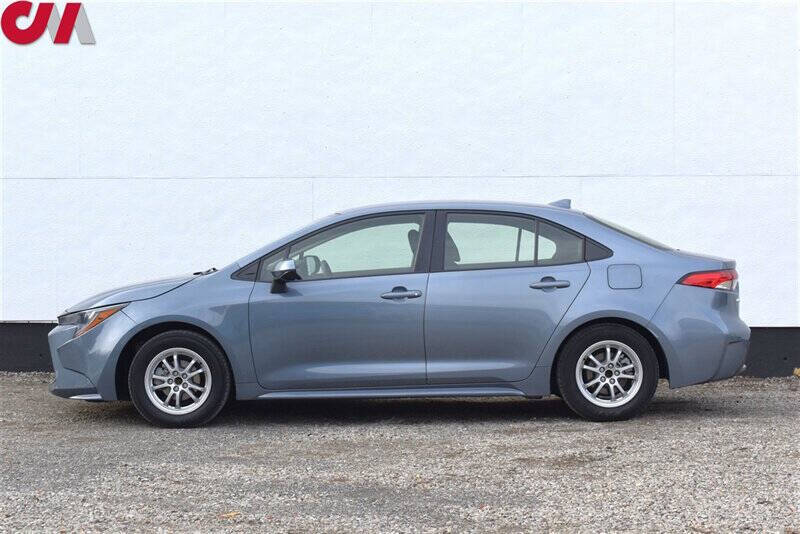 2022 Toyota Corolla Hybrid LE