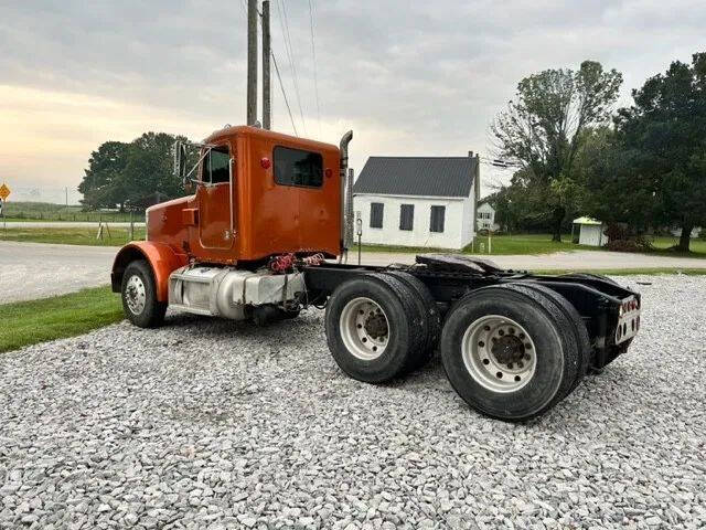 1988 Peterbilt 357