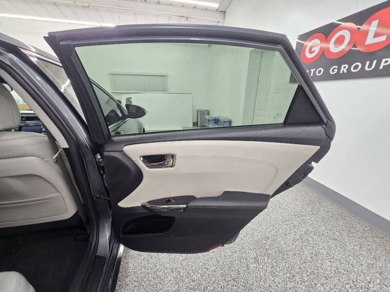 2017 Toyota Avalon XLE