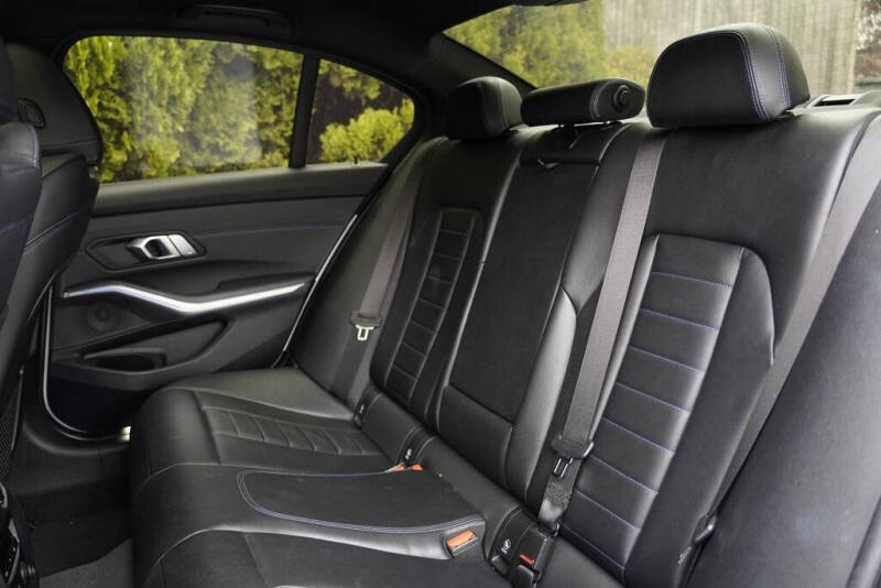 2019 BMW 3 Series 330i xDrive