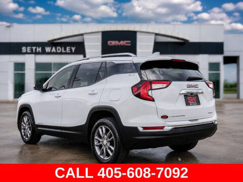 2024 GMC Terrain SLT