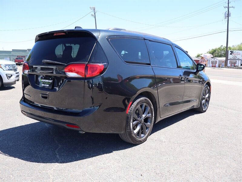 2020 Chrysler Pacifica Touring L Plus