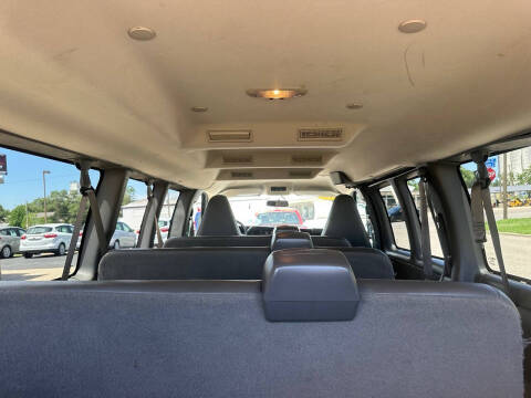 2018 Chevrolet Express LS 3500