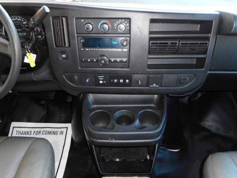 2017 Chevrolet Express LS 2500