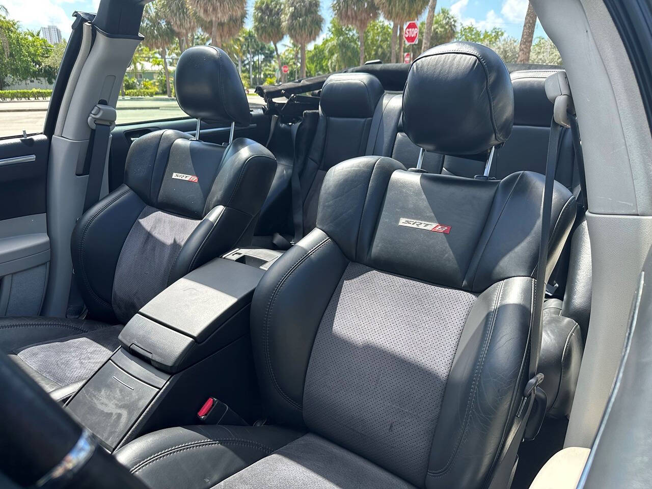 2007 Chrysler 300 25