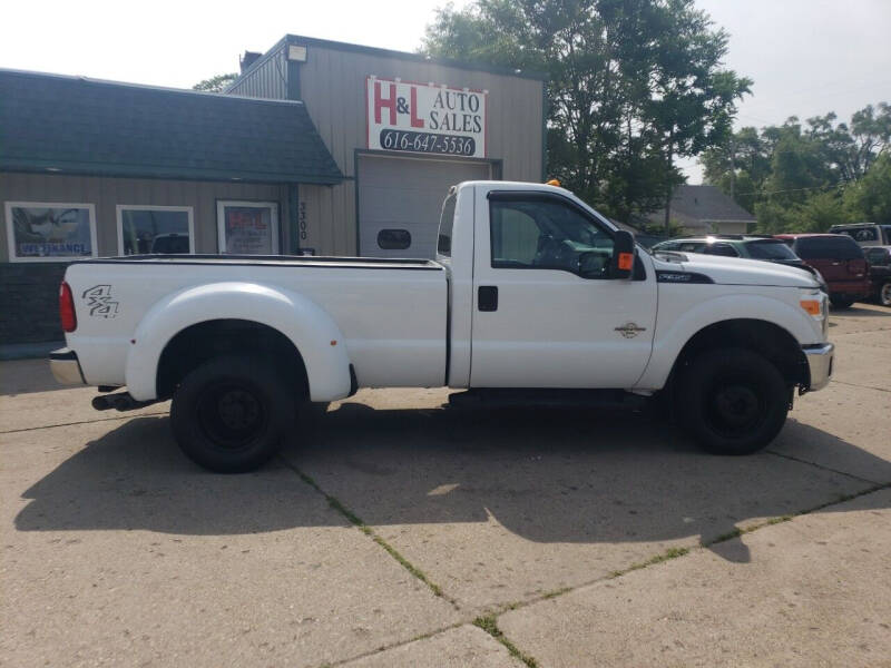 2011 Ford F-350 Super Duty XL