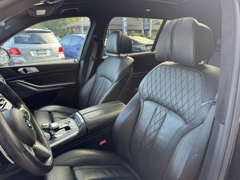 2019 BMW X7 xDrive50i