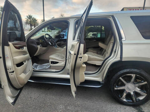 2015 Cadillac Escalade Luxury