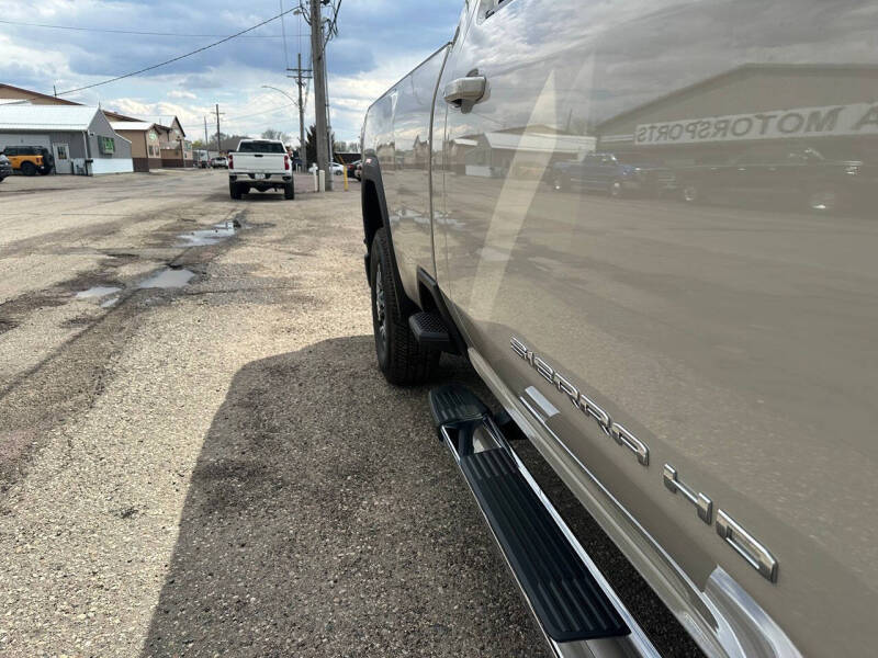 2026 GMC Sierra 3500HD SLE