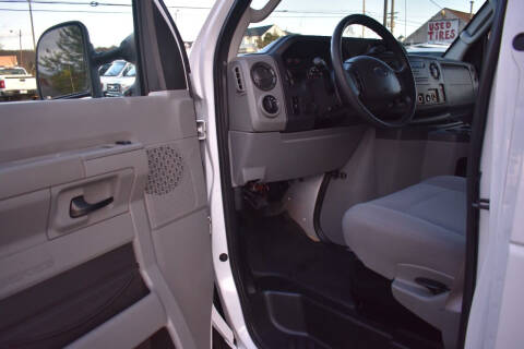 2012 Ford E-Series E-150