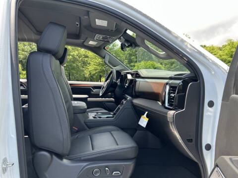 2025 GMC Sierra 2500HD