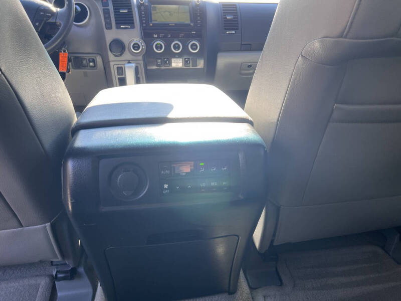 2011 Toyota Sequoia Limited