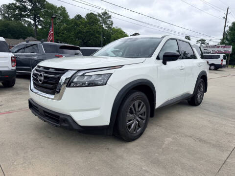 2025 Nissan Pathfinder S
