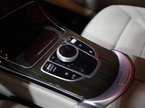 2019 Mercedes-Benz GLC GLC 300