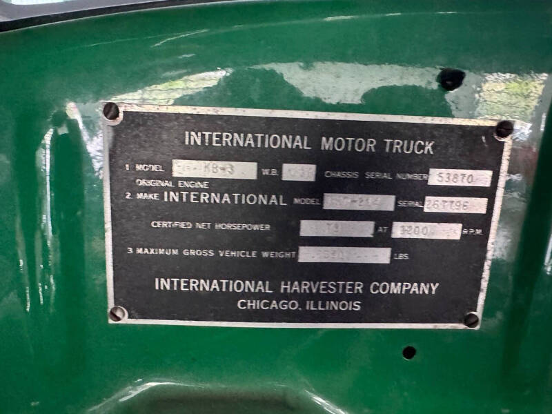 1949 International KB2