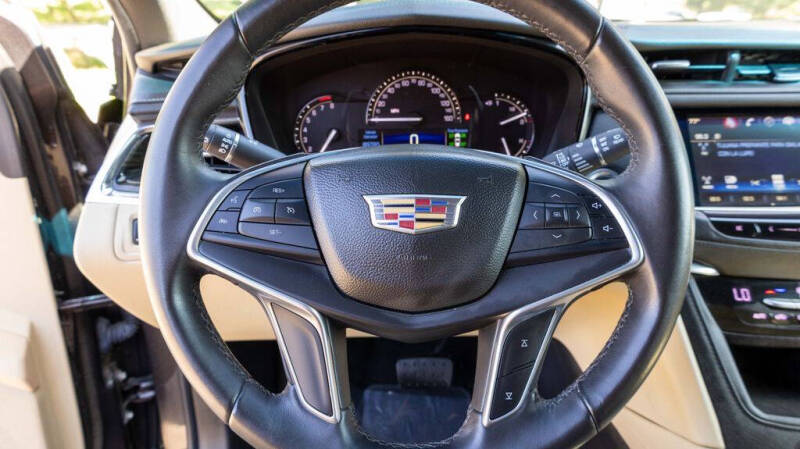 2017 Cadillac XT5