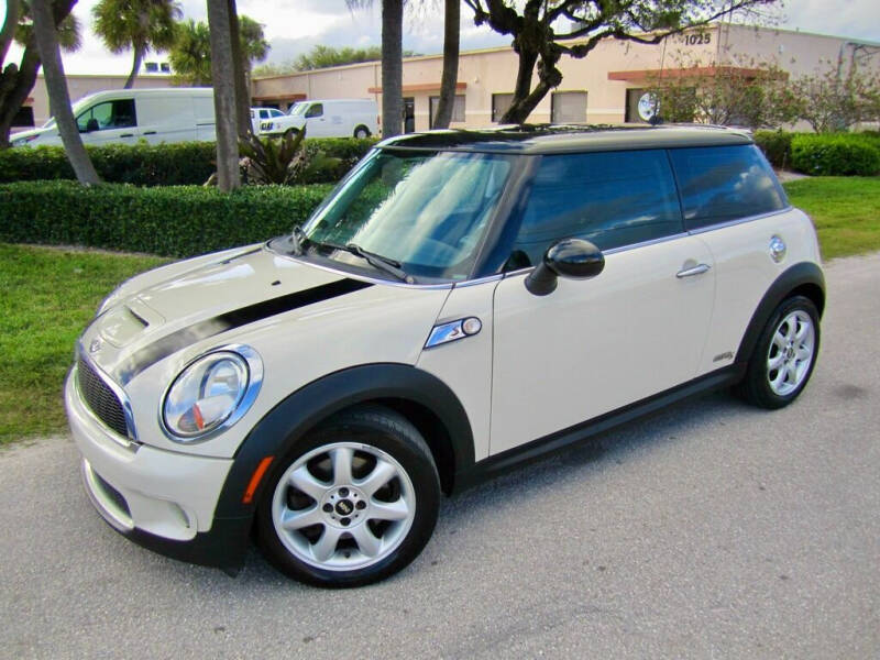 2010 MINI Cooper for sale at City Imports LLC in West Palm Beach FL