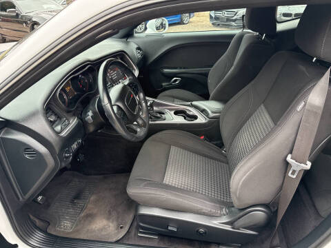 2018 Dodge Challenger SXT