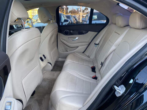 2016 Mercedes-Benz C-Class