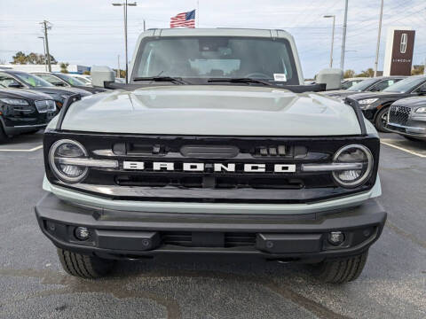 2024 Ford Bronco Outer Banks