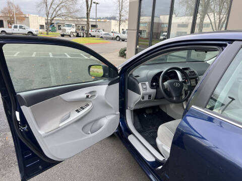 2013 Toyota Corolla LE