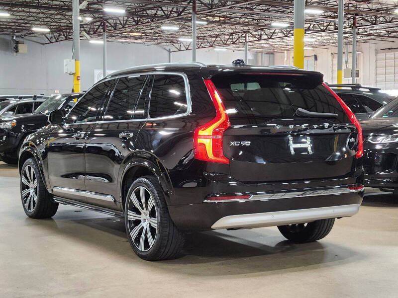 2022 Volvo XC90 T6 Inscription 6-Passenger