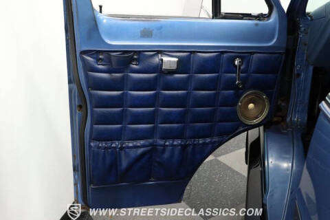 1977 Dodge D200 Pickup