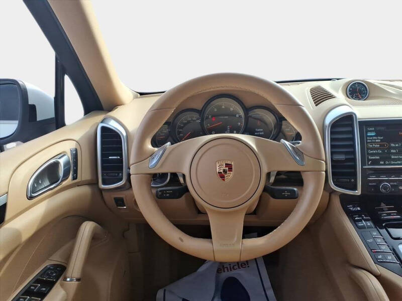 2014 Porsche Cayenne Platinum