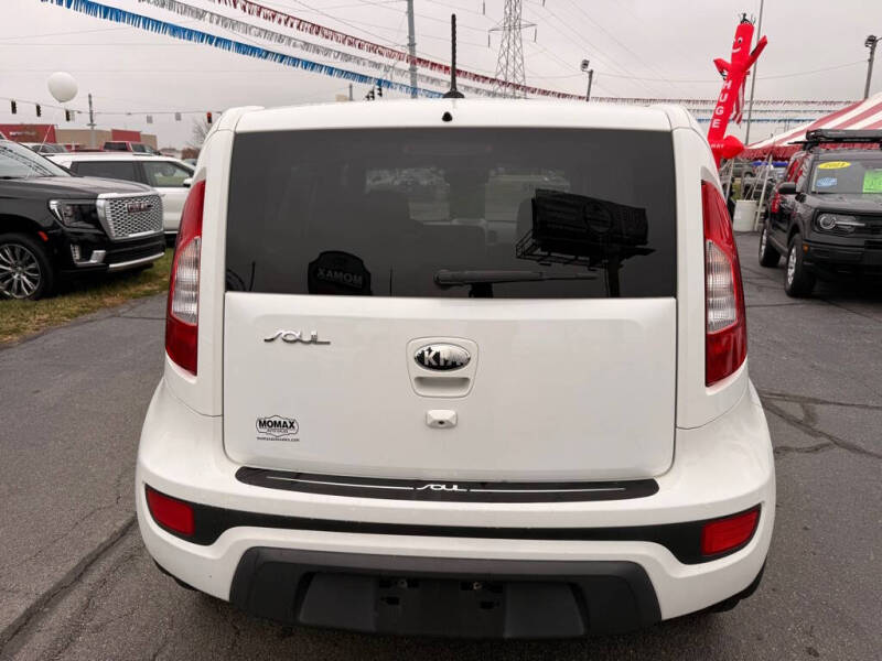 2013 Kia Soul +
