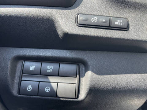 2022 Nissan LEAF SV PLUS