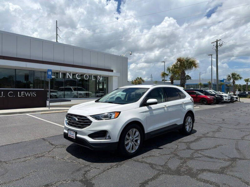 2020 Ford Edge Titanium