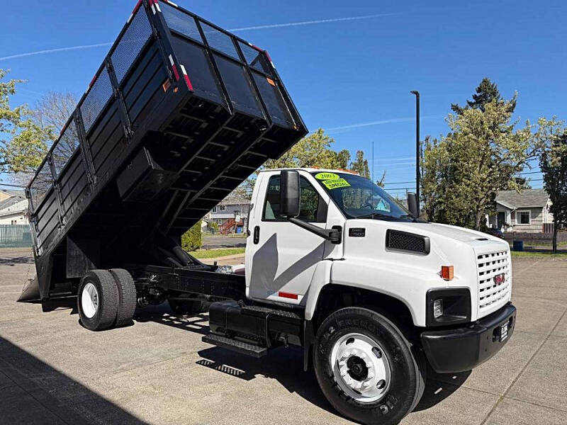 2003 GMC TopKick C7500