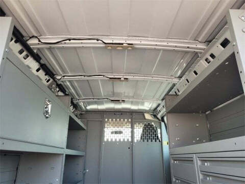 2025 Chevrolet Express 2500