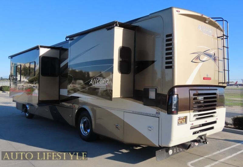 2010 Freightliner MH Chassis