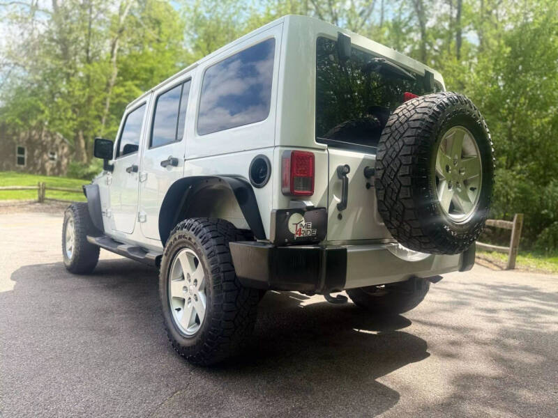 2012 Jeep Wrangler Unlimited Sahara