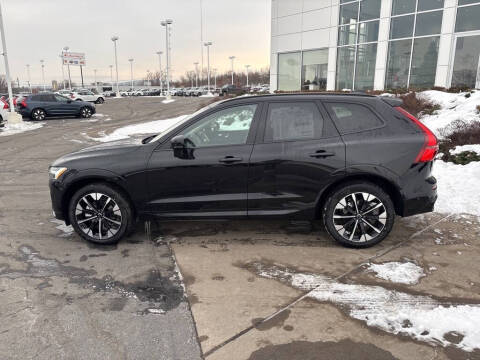 2026 Volvo XC60 B5 Plus