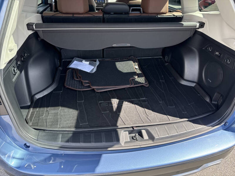 2023 Subaru Forester Touring