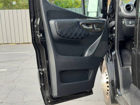 2023 Mercedes-Benz Sprinter 3500XD