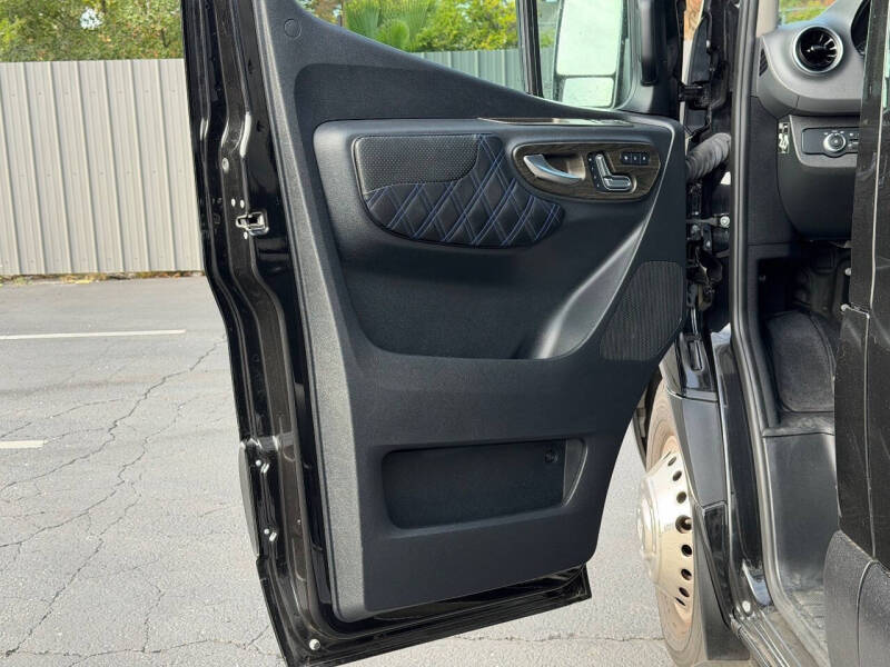 2023 Mercedes-Benz Sprinter 3500XD